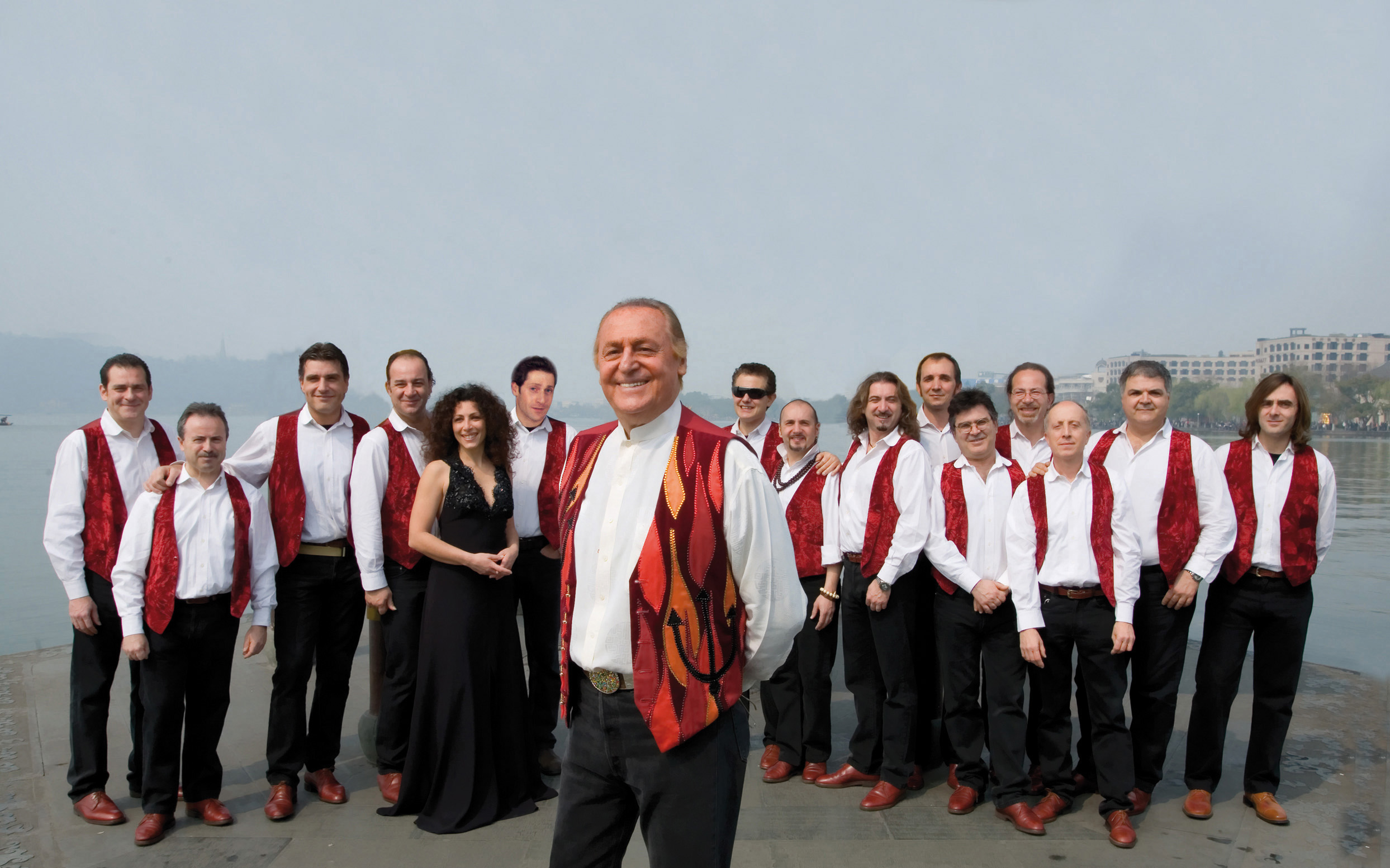 Renzo Arbore L’Orchestra italiana il 30 luglio allo Sferisterio