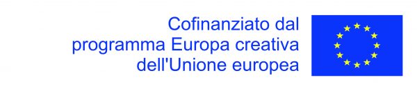 Logo CE text on left IT